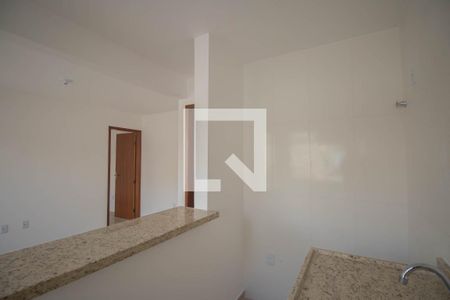 Cozinha de casa para alugar com 1 quarto, 332m² em Laranjal, São Gonçalo