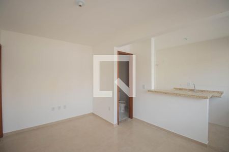 Sala de casa para alugar com 1 quarto, 332m² em Laranjal, São Gonçalo