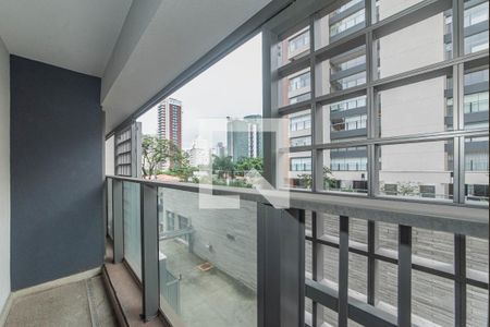 Varanda de kitnet/studio à venda com 1 quarto, 40m² em Brooklin, São Paulo