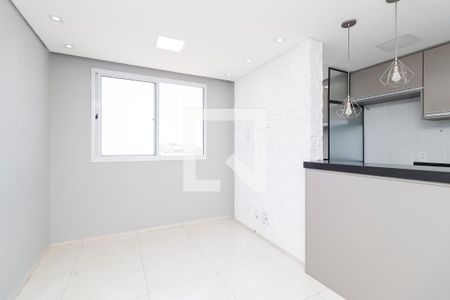 Sala de apartamento para alugar com 2 quartos, 40m² em Itaquera, São Paulo
