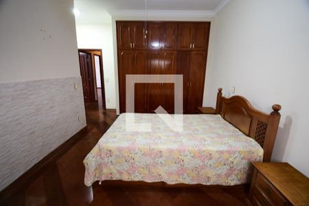 Quarto 1 - Suíte de casa à venda com 4 quartos, 488m² em Nova Campinas, Campinas