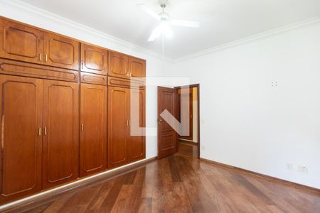 Quarto de casa à venda com 4 quartos, 488m² em Nova Campinas, Campinas