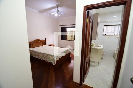 Quarto 1 - Suíte de casa à venda com 4 quartos, 488m² em Nova Campinas, Campinas
