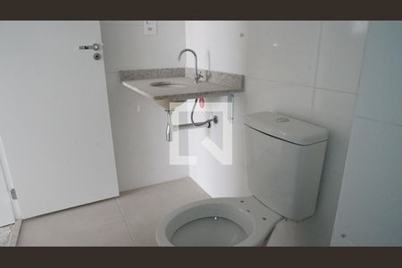 Banheiro de apartamento à venda com 1 quarto, 30m² em Picanço, Guarulhos