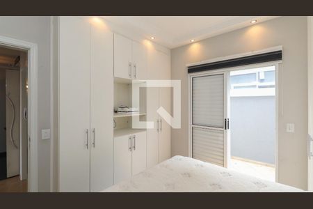 Suíte de casa de condomínio para alugar com 3 quartos, 432m² em Vila Maria Alta, São Paulo