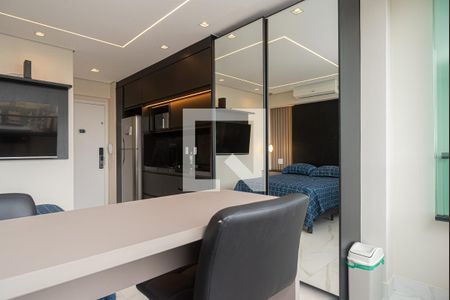 Quarto de kitnet/studio para alugar com 1 quarto, 25m² em Consolação, São Paulo