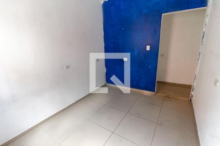 Quarto 1 de casa para alugar com 2 quartos, 65m² em Jardim Leonidas Moreira, São Paulo