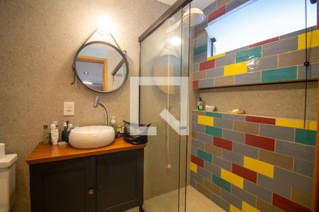 Banheiro da Suíte 1 de casa para alugar com 4 quartos, 140m² em Vila Cordeiro, São Paulo