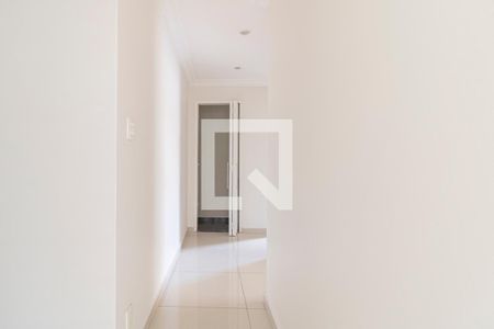 Corredor de apartamento à venda com 2 quartos, 66m² em Vila Uberabinha, São Paulo