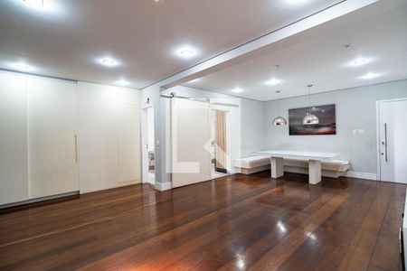 Sala de apartamento para alugar com 3 quartos, 135m² em Jardim Paulista, São Paulo