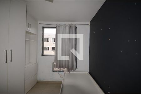Quarto 1 de apartamento para alugar com 2 quartos, 43m² em Honório Gurgel, Rio de Janeiro
