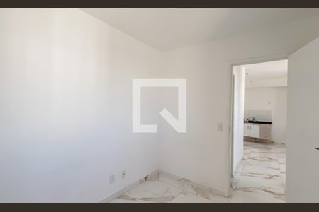 Quarto 1 de apartamento para alugar com 2 quartos, 35m² em Vila Ré, São Paulo