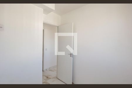 Quarto 2 de apartamento para alugar com 2 quartos, 35m² em Vila Ré, São Paulo