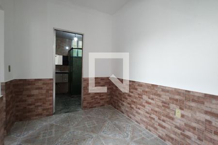 Sala de casa para alugar com 1 quarto, 100m² em Taquara, Rio de Janeiro