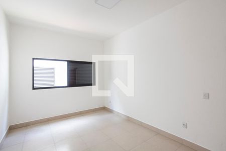Suite 1 de casa de condomínio para alugar com 3 quartos, 200m² em Shopping Park, Uberlândia