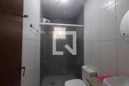 Banheiro da Suíte de casa para alugar com 2 quartos, 150m² em Jardim Adutora, São Paulo