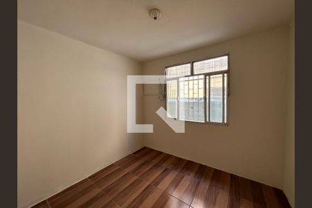 Quarto 1 de casa para alugar com 2 quartos, 60m² em Rocha Miranda, Rio de Janeiro