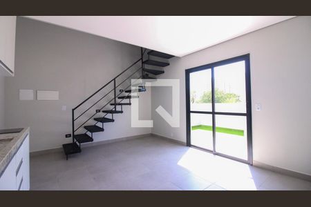 Sala/Cozinha de apartamento para alugar com 1 quarto, 45m² em Parque da Vila Prudente, São Paulo