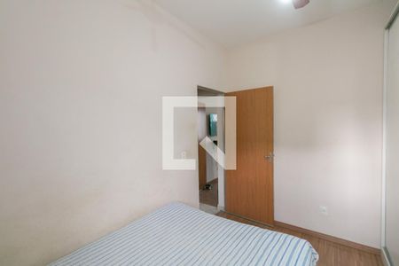 Casa à venda com 2 quartos, 70m² em Santa Monica, Belo Horizonte