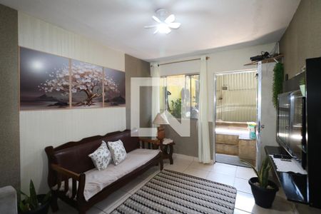 Casa à venda com 3 quartos, 195m² em Jardim das Laranjeiras (zona Sul), Diadema