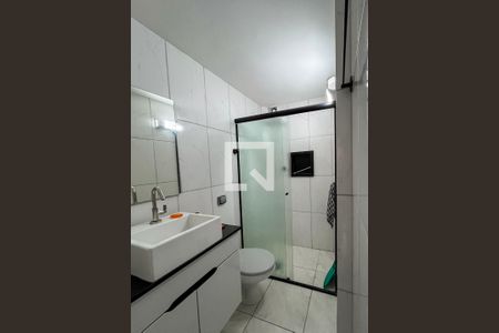 Banheiro de apartamento para alugar com 1 quarto, 33m² em Aclimação, São Paulo