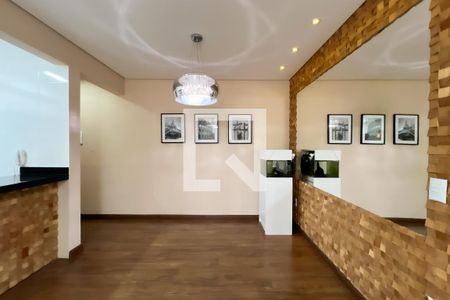 Sala de apartamento para alugar com 3 quartos, 77m² em Dos Ortizes, Valinhos