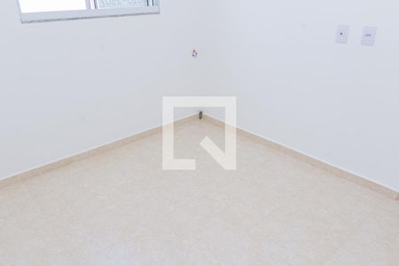 Quarto 1 de apartamento para alugar com 2 quartos, 43m² em Cosmos, Rio de Janeiro