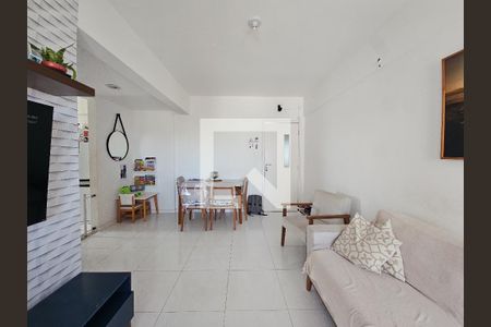 sala de apartamento para alugar com 2 quartos, 82m² em Matatu, Salvador