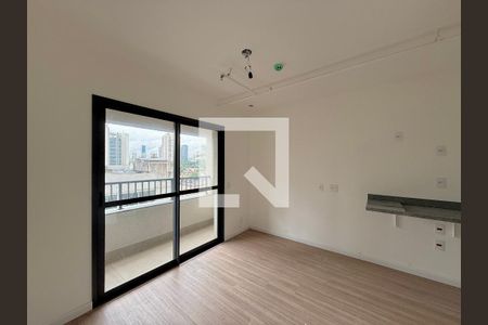 Quarto de kitnet/studio à venda com 0 quarto, 24m² em Vila Cordeiro, São Paulo
