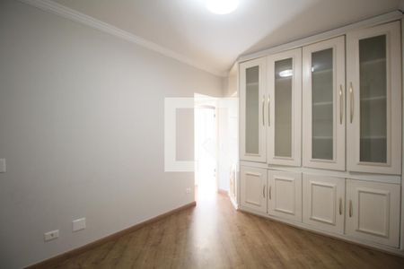 Quarto 1 de apartamento para alugar com 4 quartos, 186m² em Real Parque, São Paulo