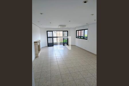 Apartamento para alugar com 4 quartos, 250m² em Indianópolis, São Paulo