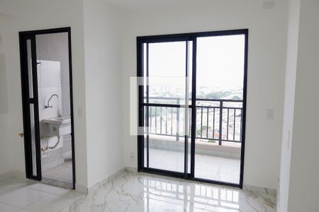 sala de apartamento para alugar com 2 quartos, 47m² em Ayrosa, Osasco