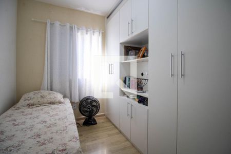 Quarto  de apartamento à venda com 2 quartos, 109m² em Jardim Henriqueta, Taboão da Serra