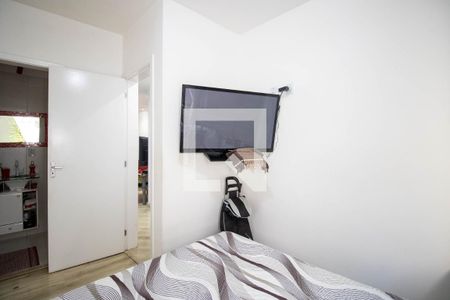 Suíte  de apartamento à venda com 2 quartos, 109m² em Jardim Henriqueta, Taboão da Serra