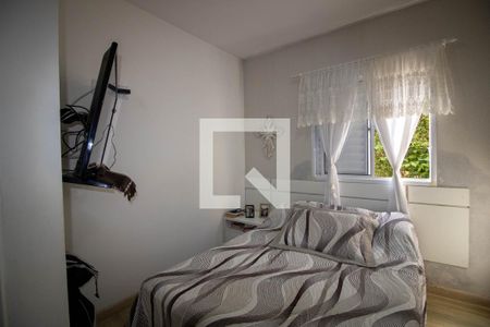 Suíte  de apartamento à venda com 2 quartos, 109m² em Jardim Henriqueta, Taboão da Serra