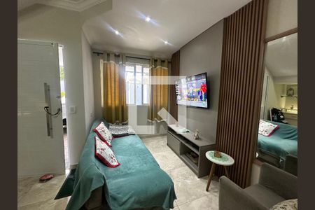 Sala de casa de condomínio à venda com 3 quartos, 136m² em Nova Aldeinha, Barueri