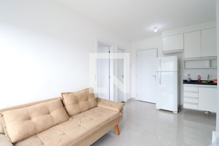 Sala/Cozinha/Área de serviço de apartamento para alugar com 2 quartos, 37m² em Bom Retiro, São Paulo