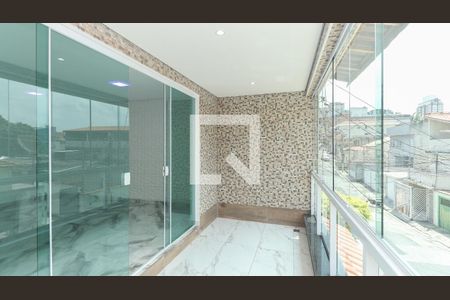 Varanda da Suíte 1 de casa para alugar com 4 quartos, 200m² em Vila Isolina Mazzei, São Paulo