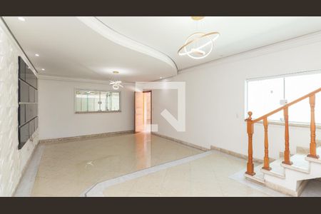 Sala de casa para alugar com 4 quartos, 200m² em Vila Isolina Mazzei, São Paulo