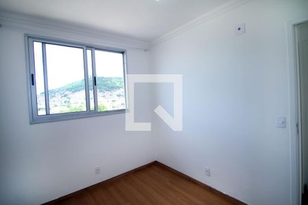 Quarto 1 de apartamento para alugar com 2 quartos, 45m² em Irajá, Rio de Janeiro