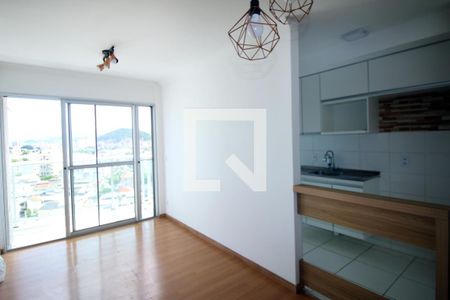 Sala de apartamento para alugar com 2 quartos, 45m² em Irajá, Rio de Janeiro