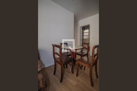 Sala de kitnet/studio para alugar com 1 quarto, 42m² em Cidade Baixa, Porto Alegre
