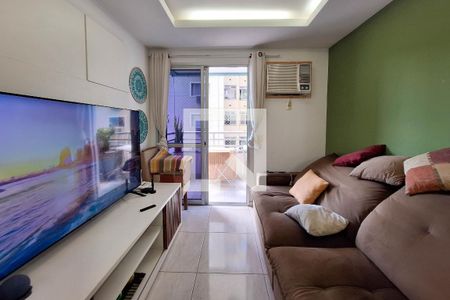 Sala de apartamento à venda com 2 quartos, 70m² em Vital Brazil, Niterói