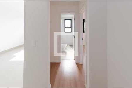 Corredor de apartamento à venda com 2 quartos, 64m² em Buritis, Belo Horizonte