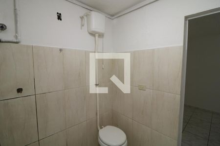 Banheiro de casa para alugar com 1 quarto, 49m² em Vila Ema, São Paulo