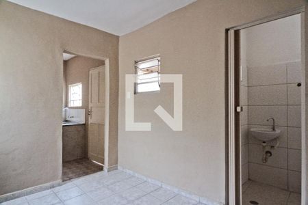 Casa para alugar com 2 quartos, 38m² em Parque Mandi, São Paulo