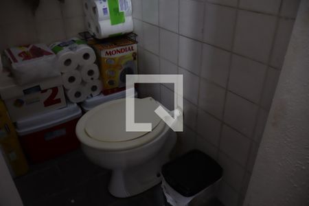 Banheiro suíte casa térrea de casa à venda com 4 quartos, 199m² em Vila Alzira, São Paulo