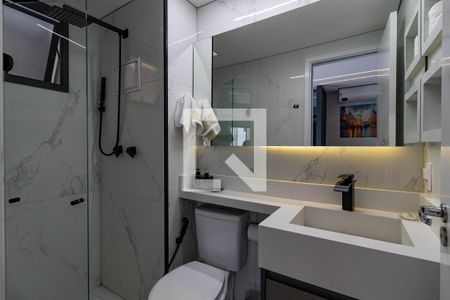 Banheiro de apartamento para alugar com 1 quarto, 29m² em Perdizes, São Paulo