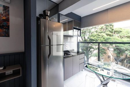 Cozinha de apartamento para alugar com 1 quarto, 29m² em Perdizes, São Paulo