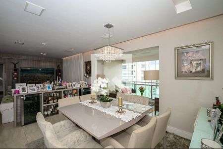 Sala de apartamento para alugar com 3 quartos, 132m² em Vila Andrade, São Paulo